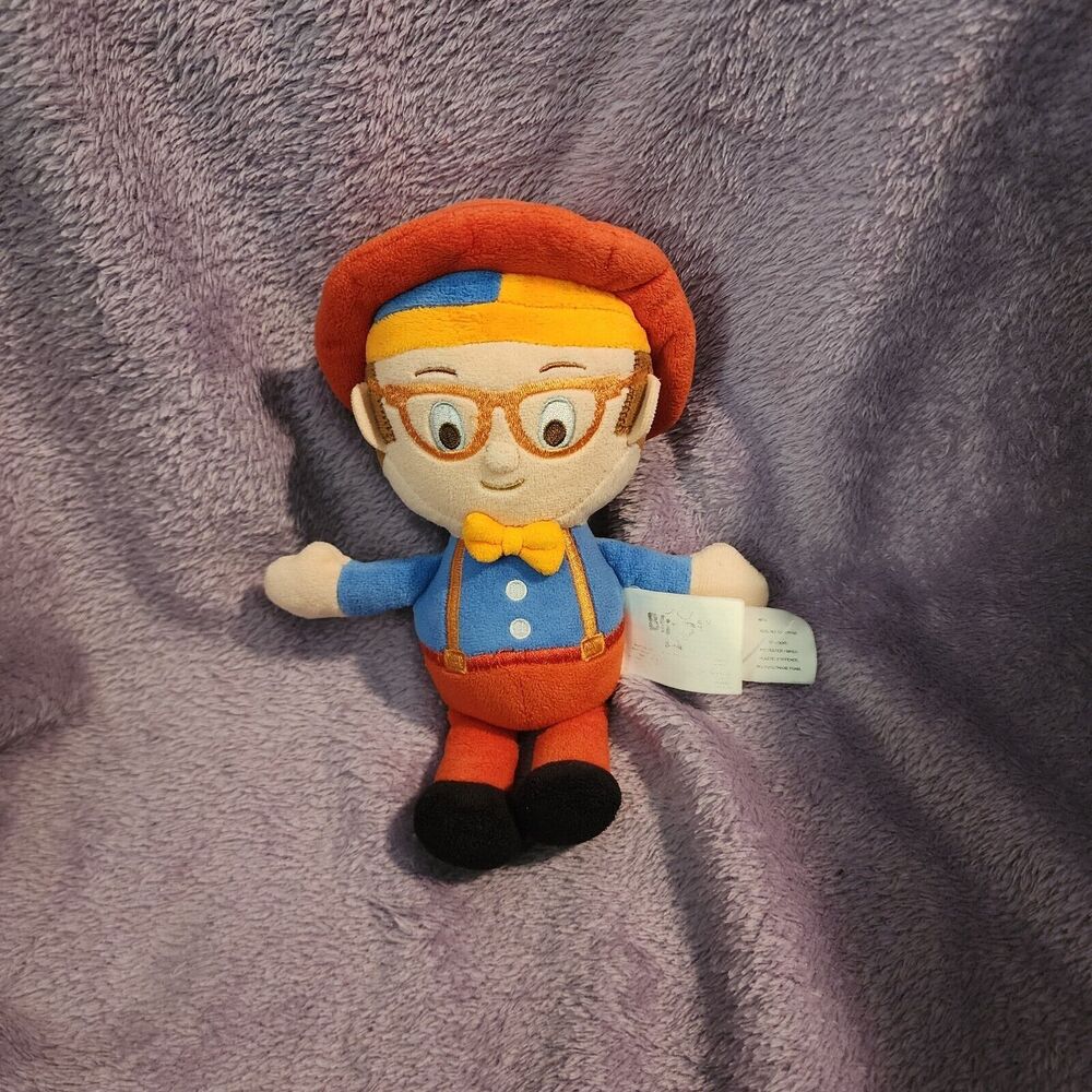 BLIPPI 6 INCH PLUSH TALKING FIREFIGHTER Excellent Condition